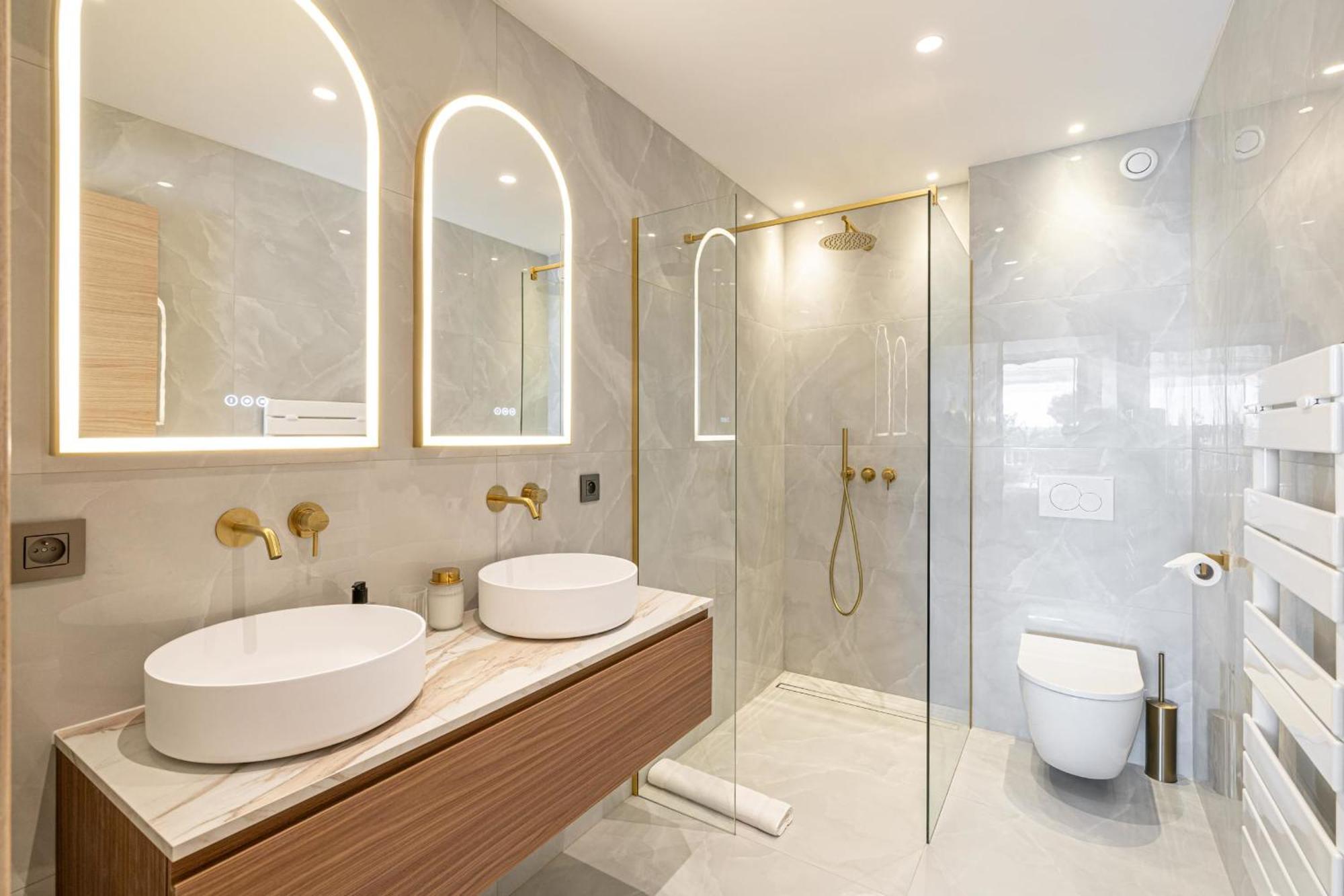 Ref 1981 - Sea View Palm Appartement *