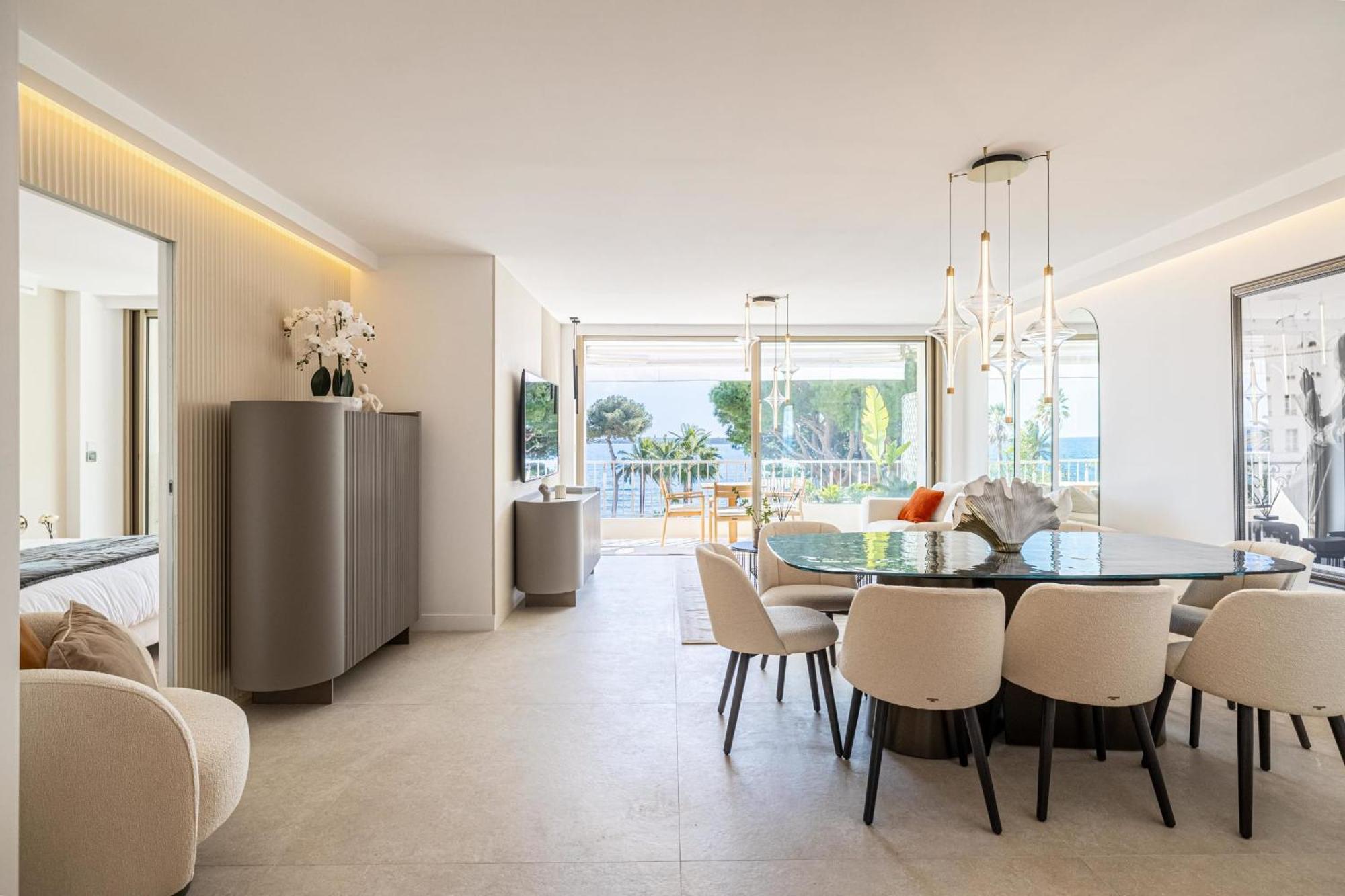 Ref 1981 - Sea View Palm Appartement